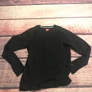 Nike Long Sleeve Pullover shirt